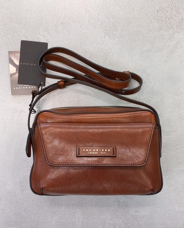04110301 CAMERA CASE