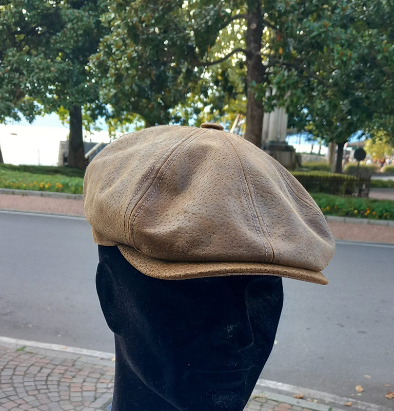 Cap pigskin