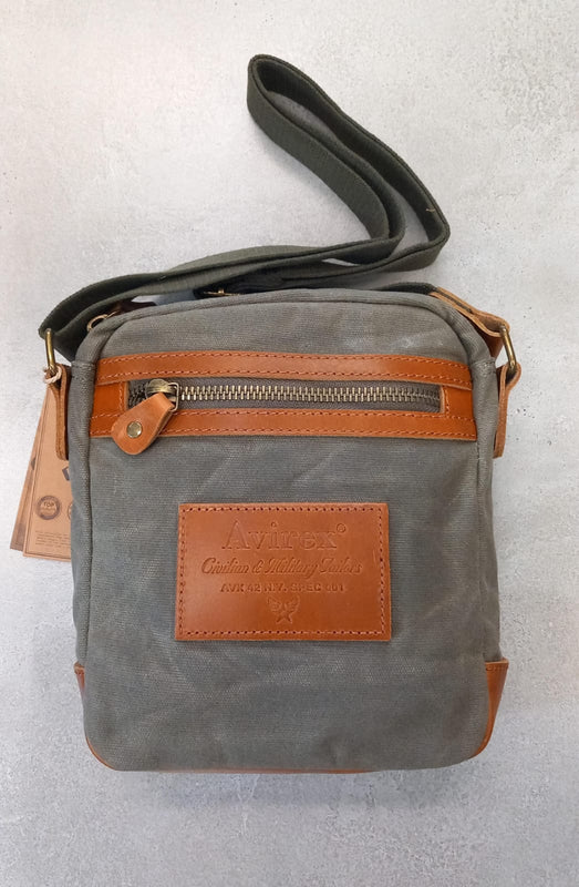CMP05 crossbody