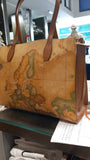 E063 SHOPPING