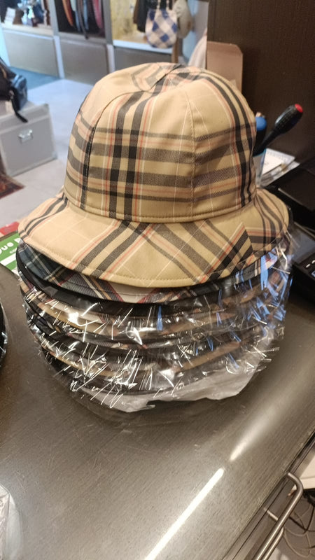 880310 cappello pioggia